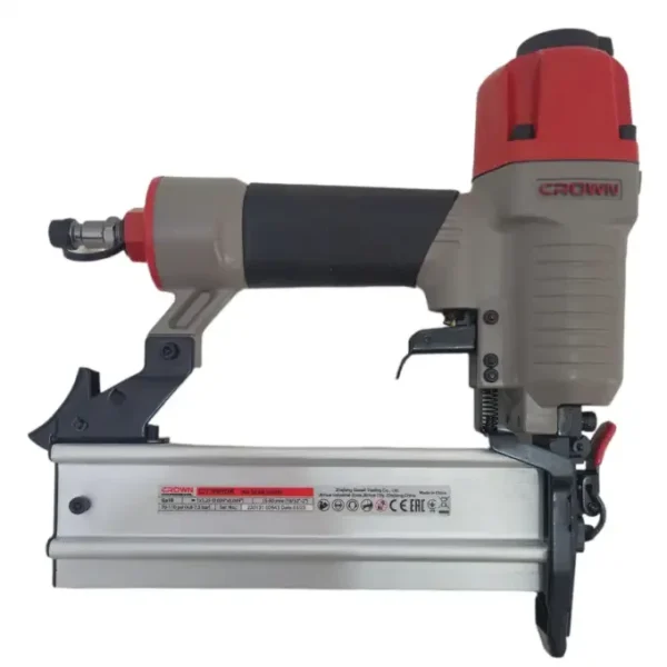 آلة دق المسامير بالضغط Cloueuse Pneumatique CROWN CT38106